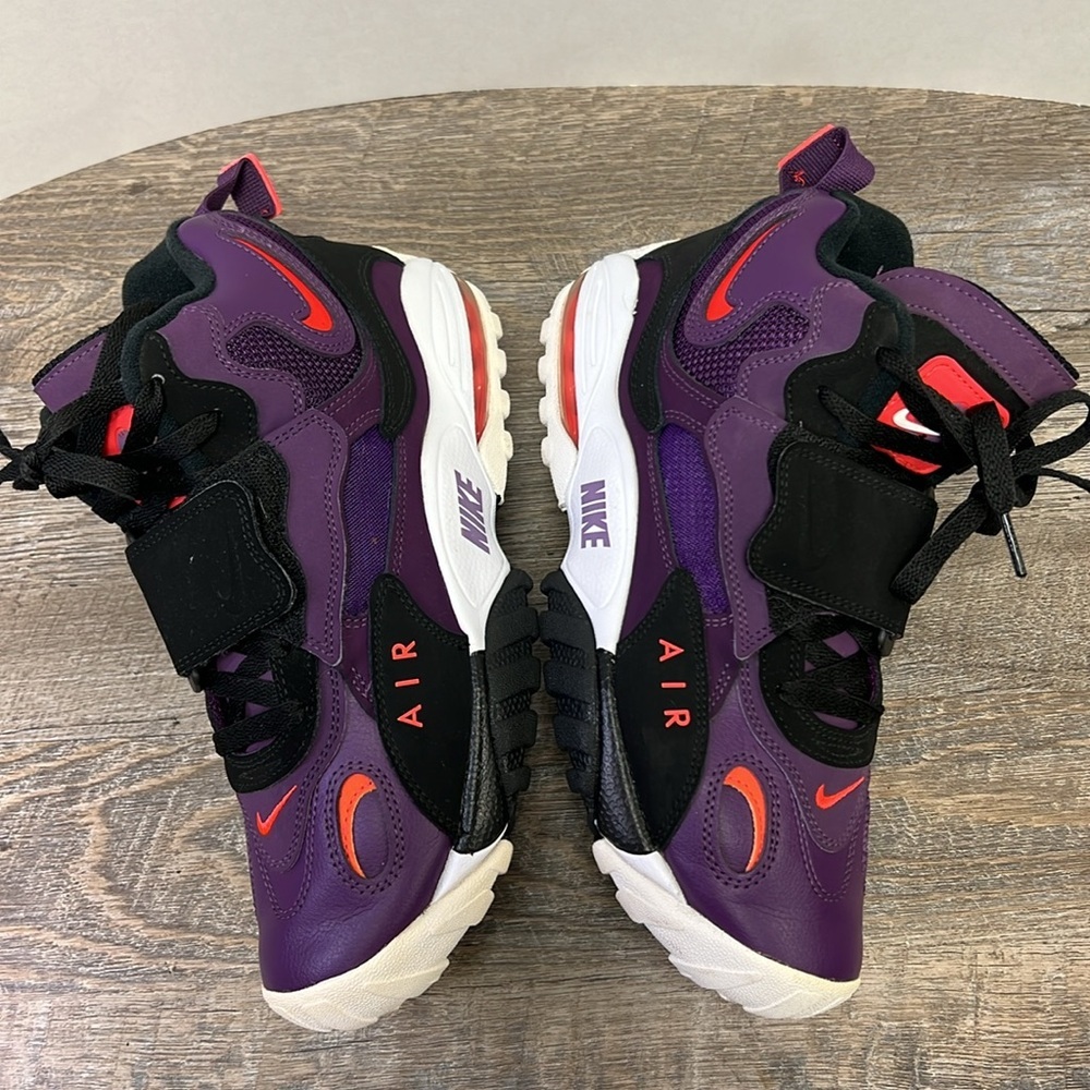 💜 Nike Air Trainer Huarache – Court Purple/Hyper Crimson – Men’s 8 – 525225-500 - Picture 7 of 9